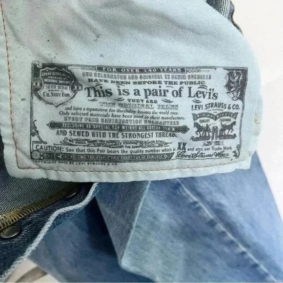 Levi’s 501 15155-537303 Button Fly Men’s Jeans 36 x 29 - Picture 4 of 9